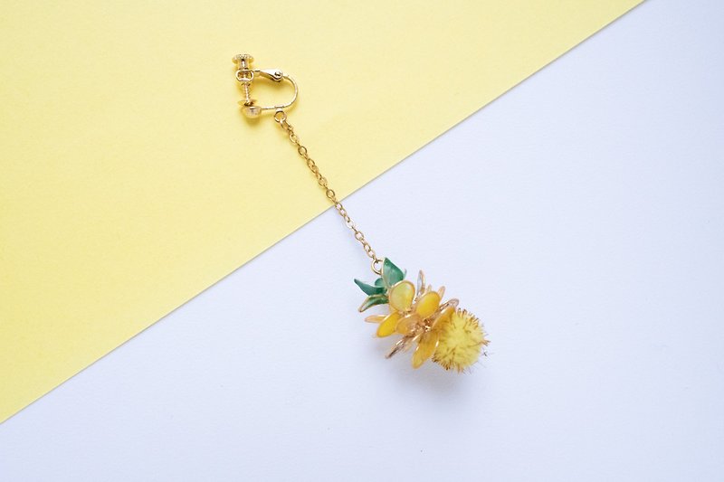 Little pineapple resin hair ball earrings - Earrings & Clip-ons - Resin Yellow