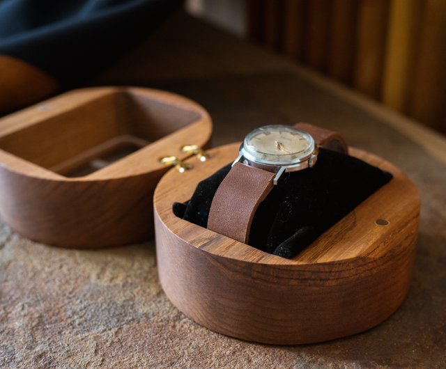 Leather Watch Box for Men Customized Watch Display Collection 