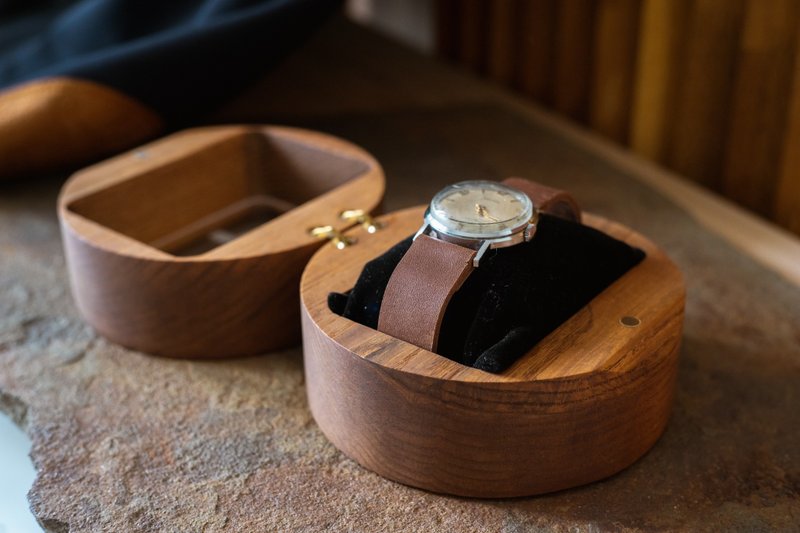Personalized Watch Box Solid Wood Mens Womens Small Jewelry Display Case Gift - 男錶/中性錶 - 木頭 咖啡色