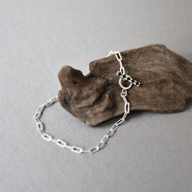 簡約粗銀鏈925銀配黑尖晶石圈扣手鍊 //Sterling Silver Bracelet - 手鍊/手環 - 銀 銀色