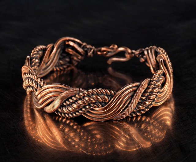 Wire wrapped copper bracelet / Unique stranded wire jewelry Wire Wrap Art -  Shop Wire Wrap Art Bracelets - Pinkoi