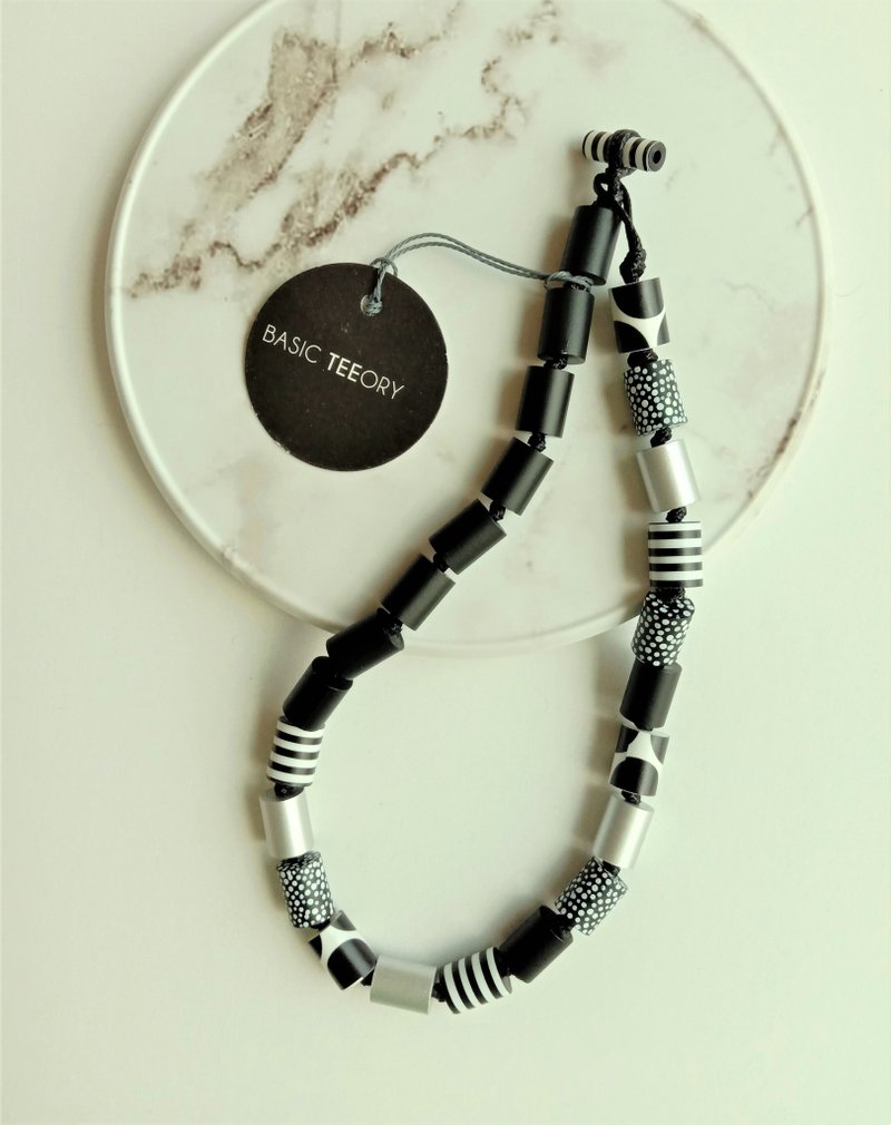 Paper art necklace_Classic black and white_PICCOLO short necklace_Size S Free shipping - สร้อยคอ - กระดาษ 