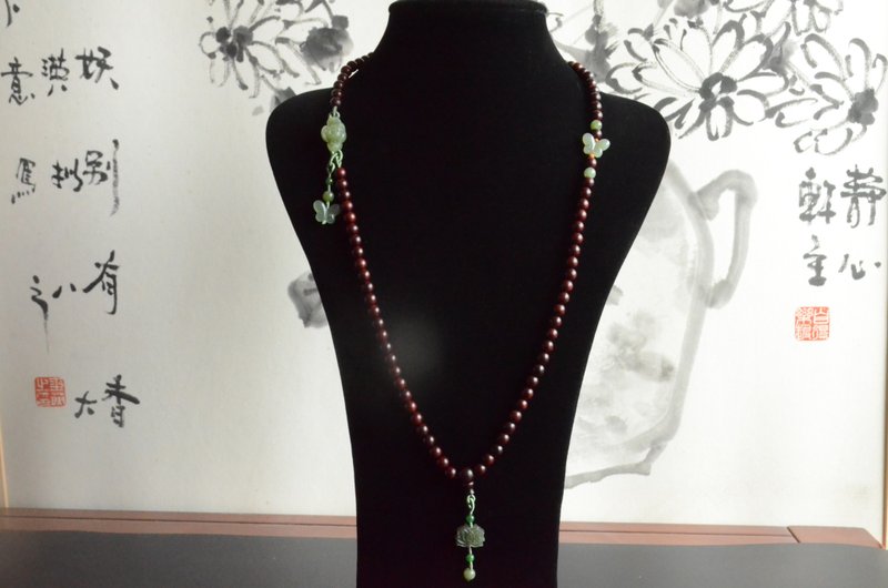 [Handan] Natural small-leaf red sandalwood 108 beads hand-held necklace - สร้อยคอ - ไม้ 