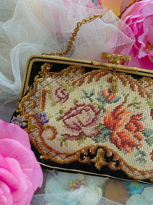1940チェコ手作り花刺繍アンティークバッグディナーバッグ刺繍バッグ手作りバッグハンドバッグ収集する価値があります
