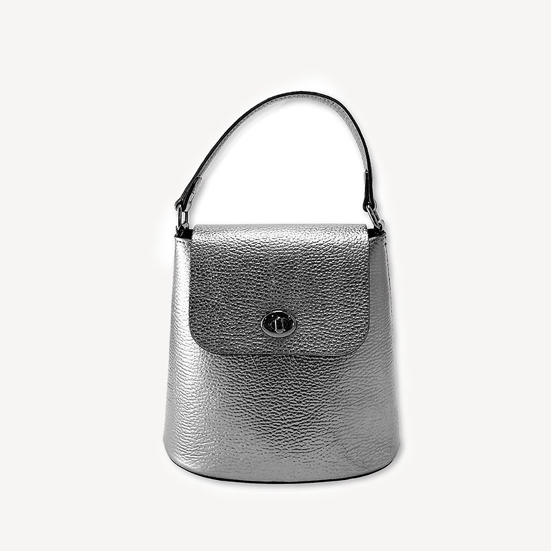 [Small flaws special offer] [Made in Italy] Glance low-key metal pebbled bag - cool Silver, bronze - กระเป๋าแมสเซนเจอร์ - หนังแท้ สีเงิน