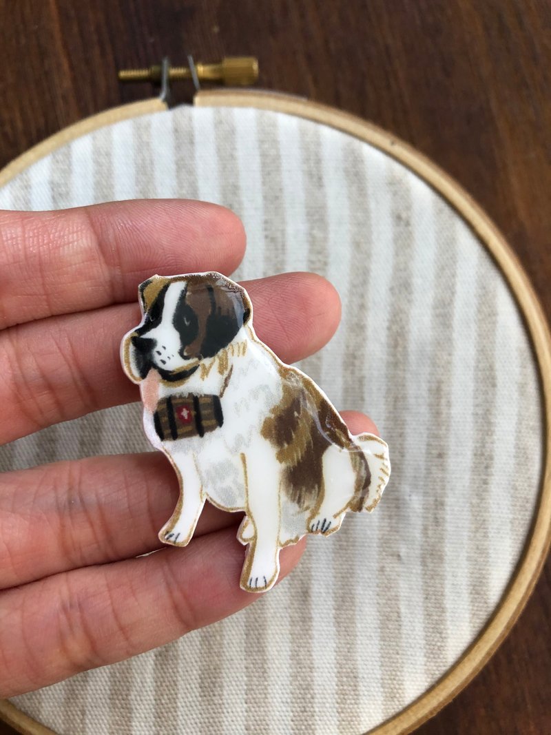 聖伯納犬胸針 狗狗插畫飾品 搜救犬別針徽章 - 胸針 - 塑膠 咖啡色