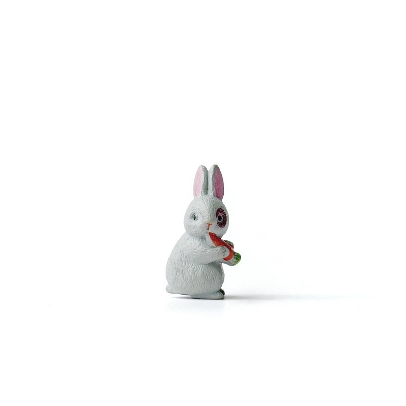 (Pre-order) Potted Plant Decoration Cute Rabbit Family-Gray Rabbit Micro Landscape Decoration Eating Carrots - ของวางตกแต่ง - พลาสติก สีเทา