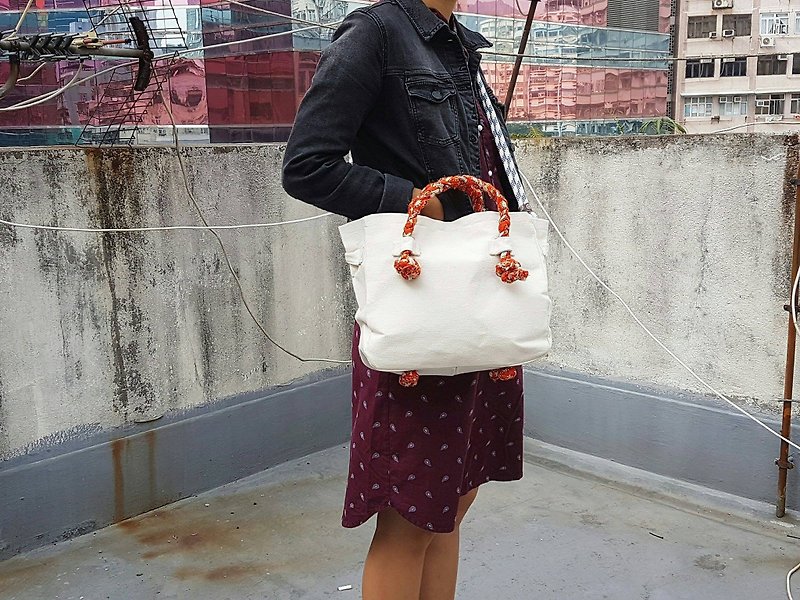 Mishtar Original Bag Series • hippopotamus-like (thin) RED LINE denim bag handle bag shoulder bag canvas bag Christmas gifts - Handbags & Totes - Cotton & Hemp White
