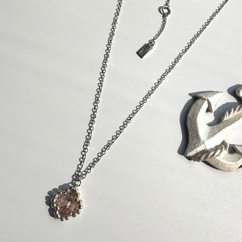 Clover Necklace Mini Simple Dainty Elegant Minimalism Flower Floral Tiny - 項鍊 - 玻璃 粉紅色