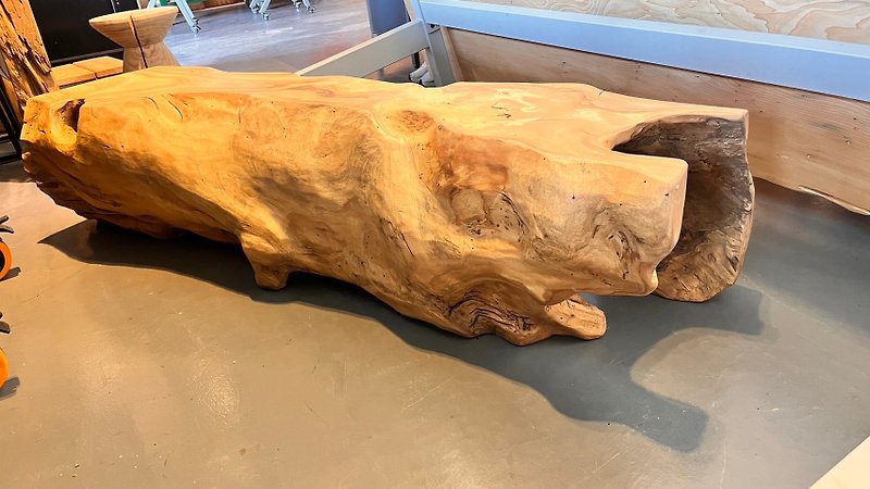 Xie Mumu Studio Taiwan camphor 163*40 ~ 35*38 (height) pruned seat log solid wood - เฟอร์นิเจอร์อื่น ๆ - ไม้ 