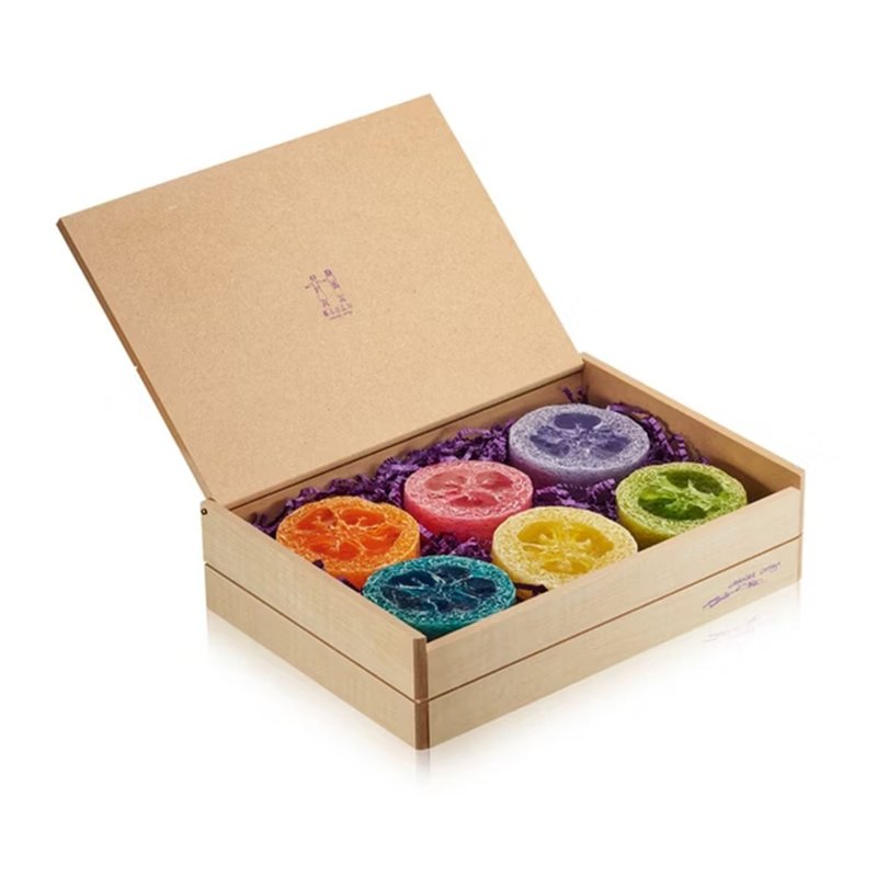 【薰衣草森林 Select】 純淨絲瓜皂禮盒 (50Gx6入) | 去角質皂 - 肥皂/手工皂 - 植物．花 卡其色