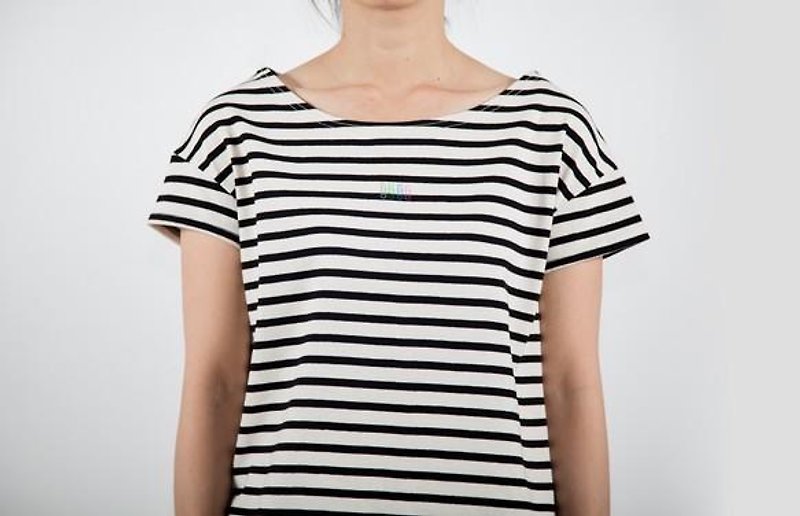 Original from the body. Cotton 100 Border Fabric Color Clip Women's T-shirt - เสื้อยืดผู้หญิง - ผ้าฝ้าย/ผ้าลินิน ขาว