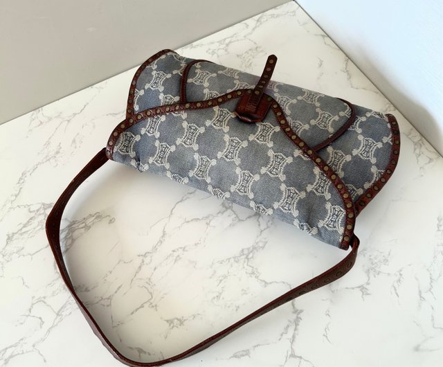 セリーヌ　デニム　ショルダーバッグ　ハンドバッグ セリーヌ(CELINE)セリーヌ チェーンショルダー トリオンフデニム