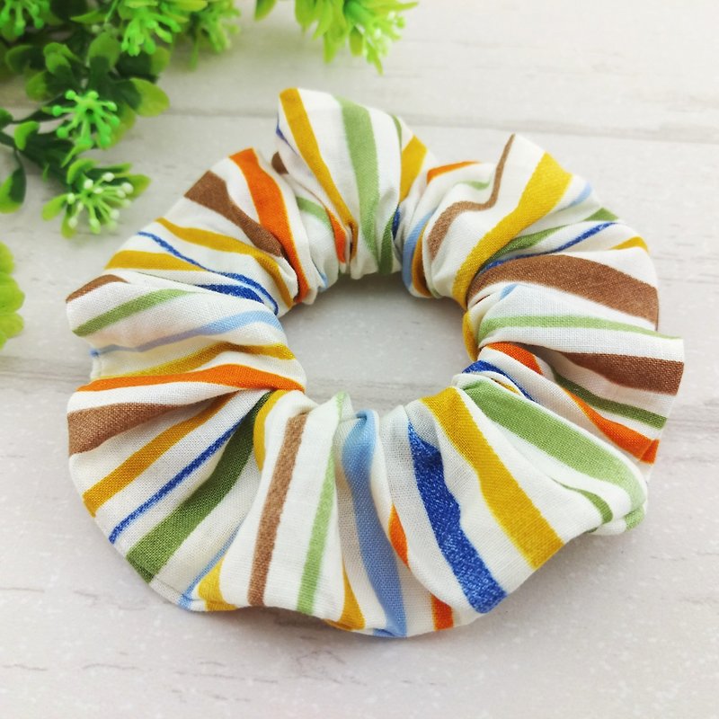 Retro stripes. Handmade donut hair bundle / large intestine ring - เครื่องประดับผม - ผ้าฝ้าย/ผ้าลินิน สีส้ม