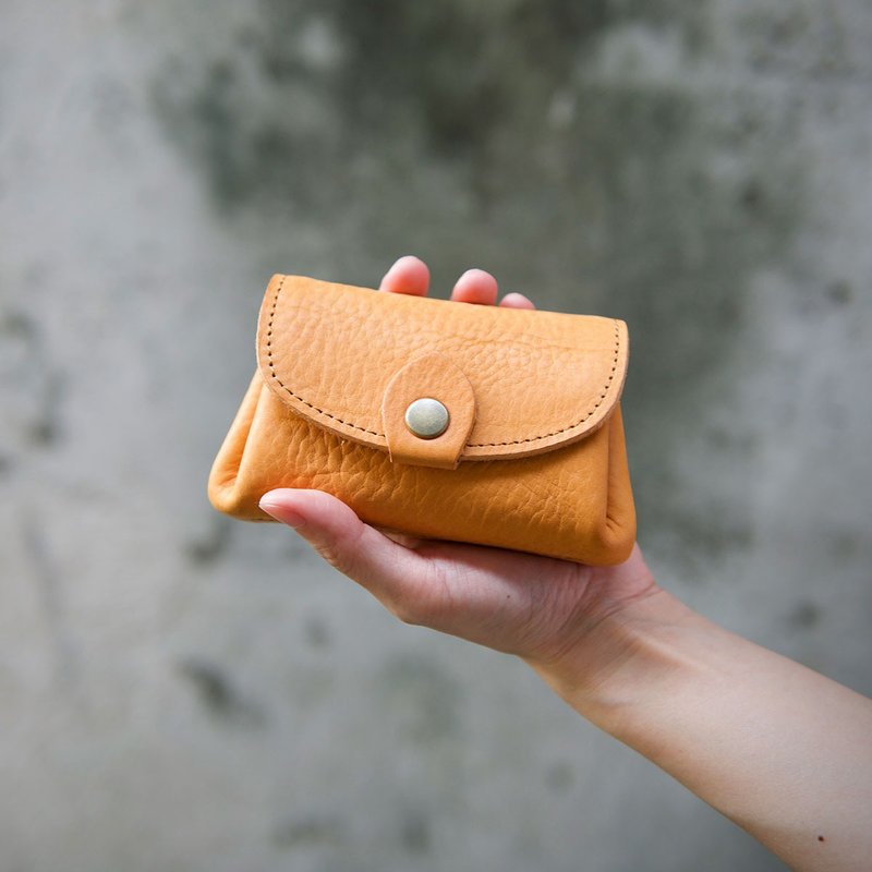 手握零錢包 Coin Purse / 黃棕 Tan - 手拿包 - 真皮 