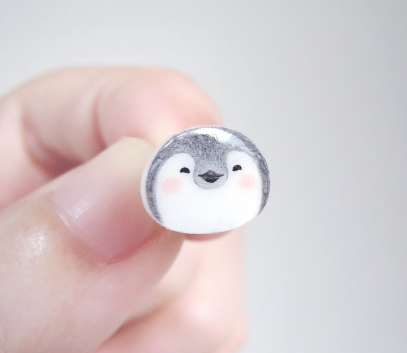 圓圓的企鵝寶寶手工耳環 抗敏耳針 無痛耳夾 - 耳環/耳夾 - 樹脂 灰色