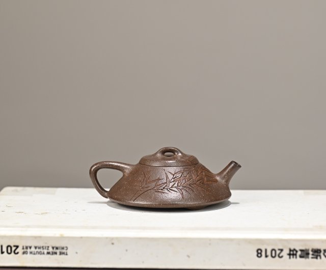 中国宜興猴段泥壺 茶壷 宜興紫砂水平壷 紅泥 110ml – 遊茶オンラインショップ