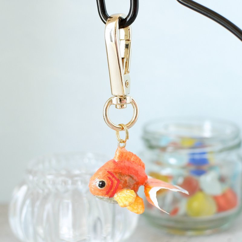 Japanese paper accessories Key chains/bag charms Goldfish Tosakin/Tosa gold/Tosa Nishiki - Keychains - Paper Orange