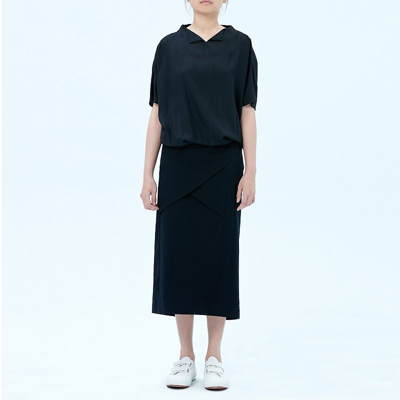Black Short Sleeve Linen Top - เสื้อผู้หญิง - ผ้าฝ้าย/ผ้าลินิน สีดำ