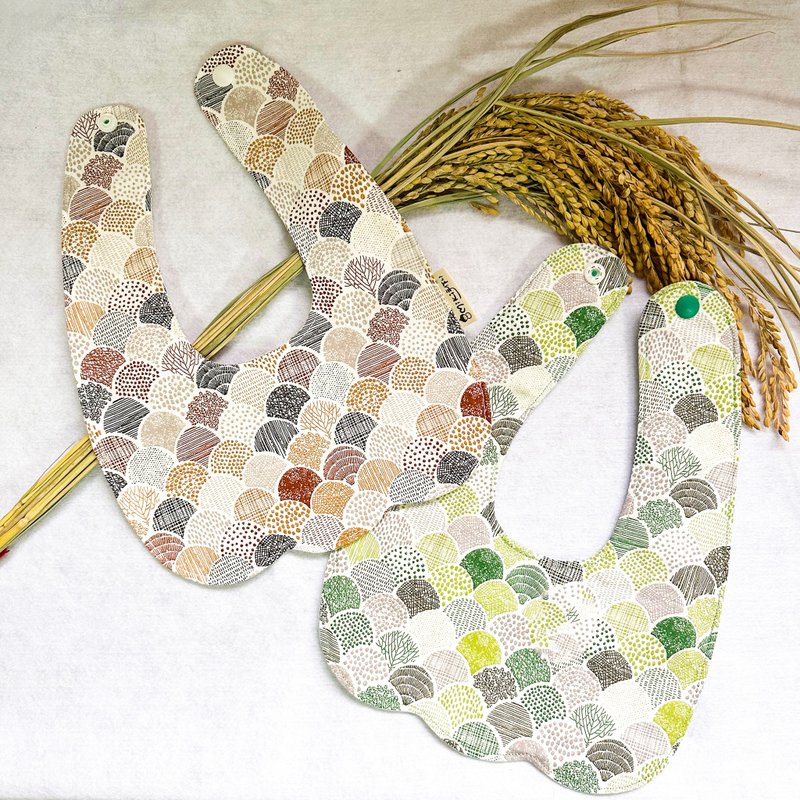 Miki hand-made shape bib pumpkin saliva bib bib shape saliva towel - Bibs - Cotton & Hemp Green