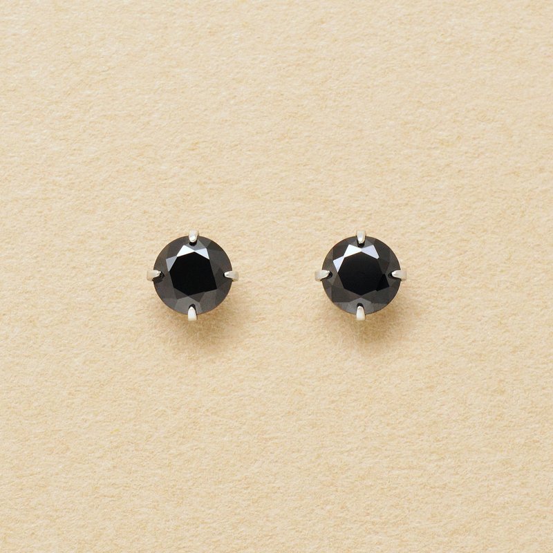 【Second Earrings】 鉑金黑色立方氧化鋯耳環 - 耳環/耳夾/耳骨夾 - 貴金屬 