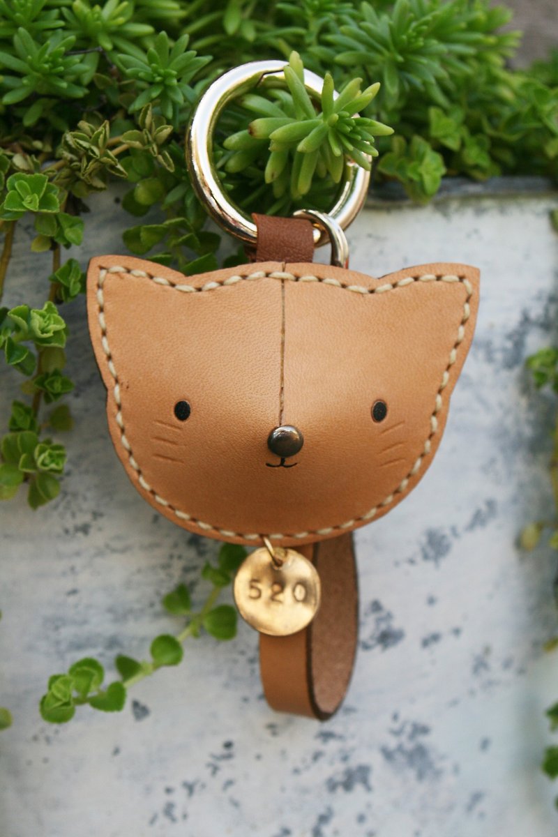 Exclusive-Handmade Leather-Memorial Day Cat Keyring / English Name Can Be Engraved - Keychains - Genuine Leather Brown