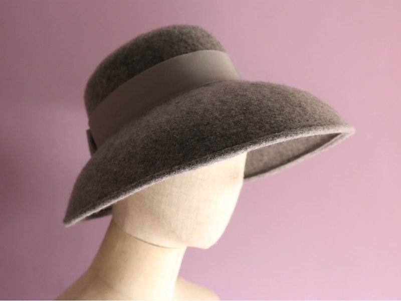 Light Gray Wool Casablanca Hat "Cecil" - หมวก - ขนแกะ สีเทา