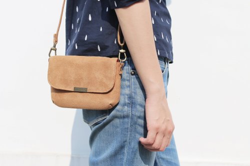Chez。Customized products-La poche cinq-Camel