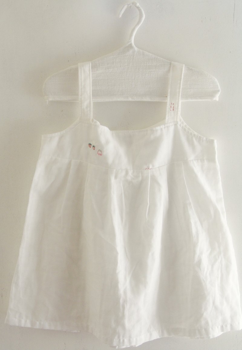 Summer Spaghetti Strap Cotton - Days of Strawberry Jam - เสื้อผู้หญิง - ผ้าฝ้าย/ผ้าลินิน ขาว