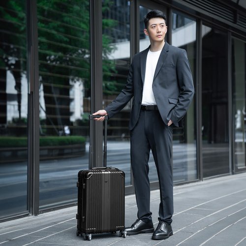 BRAUN BUFFEL 德國小金牛 【免費贈送送禮提袋】 伊斯瑪 20吋行李箱 黑色/BFL01-81-BK