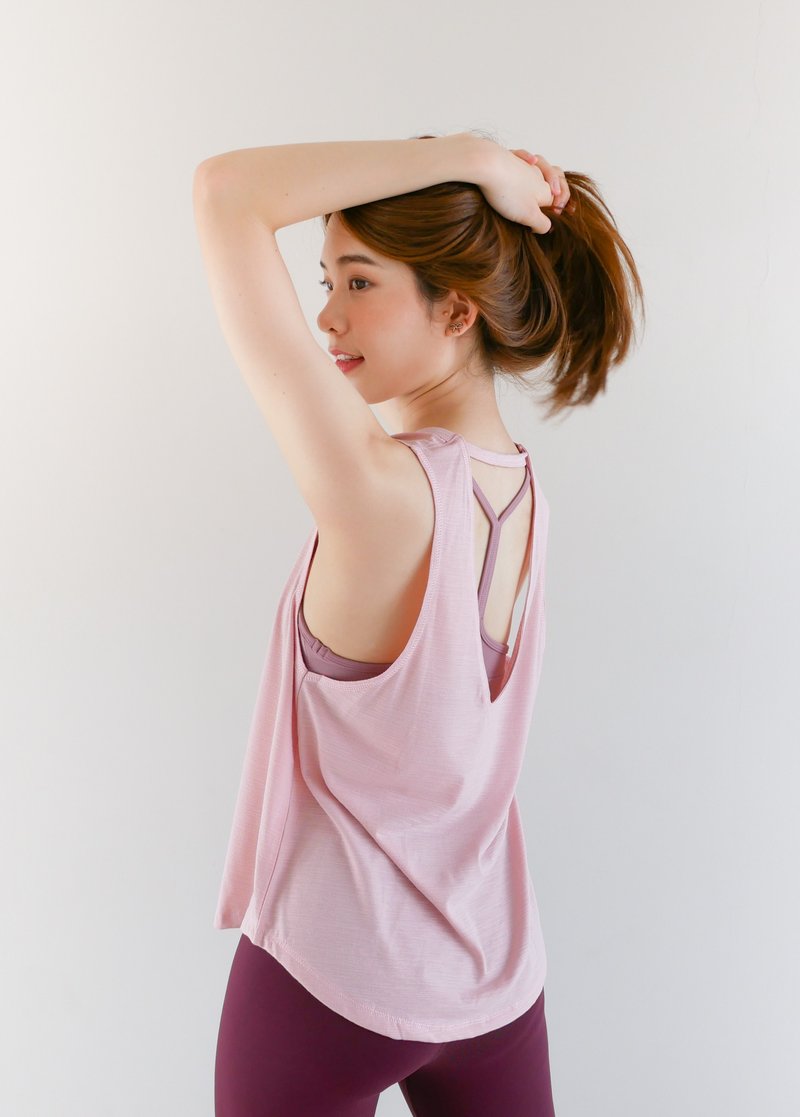 V Back Tank in Pink - 女運動上衣/背心 - 其他材質 粉紅色