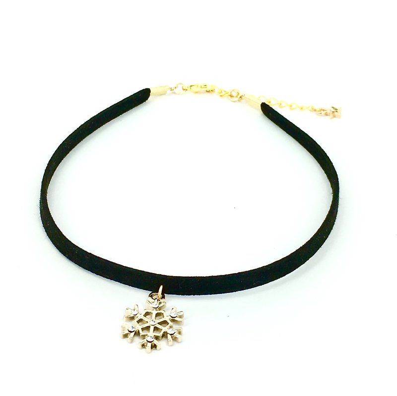 Golden snowflake necklace - สร้อยคอ - วัสดุอื่นๆ สีทอง