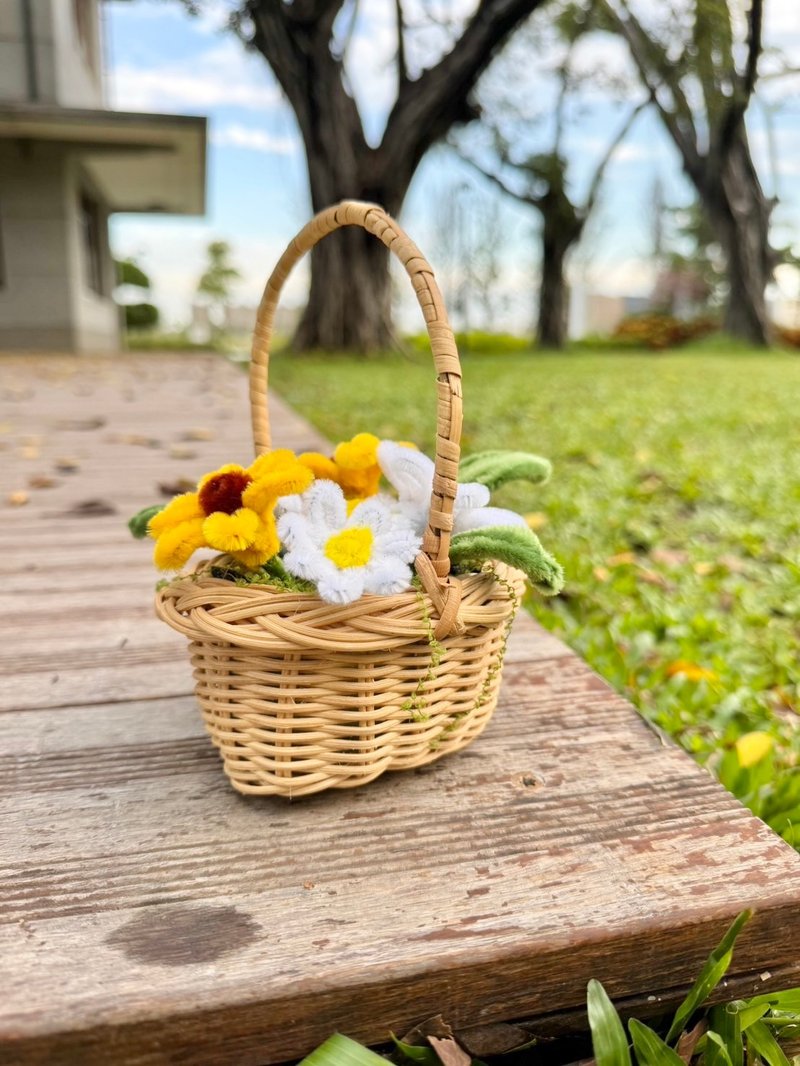 Pastoral style root velvet flower basket course - Plants & Floral Arrangement - Other Materials 