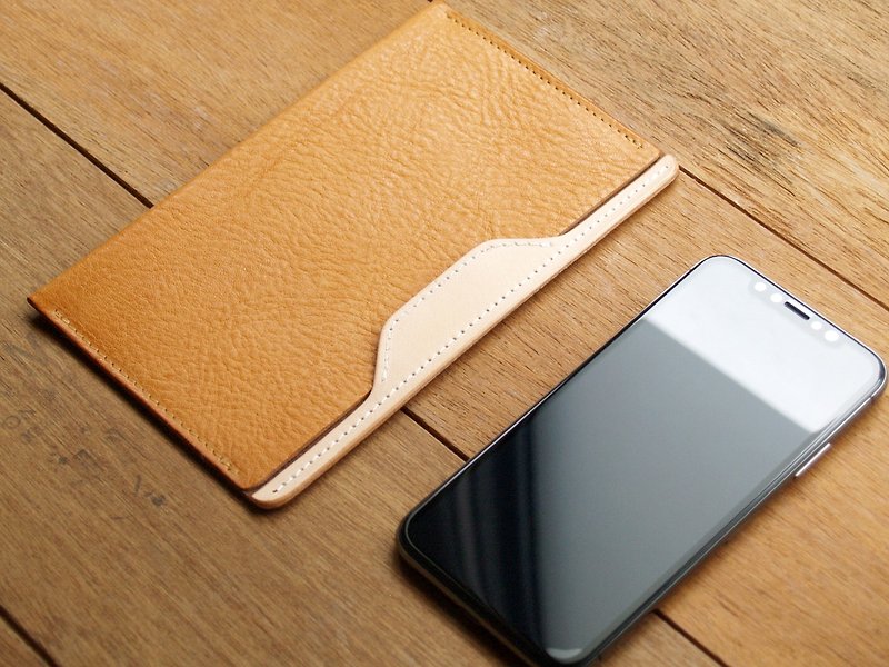 Leather Phone Case for iPhone 13 / 13 Pro  ( Custom Name ) - Classic Tan - เคส/ซองมือถือ - หนังแท้ สีนำ้ตาล