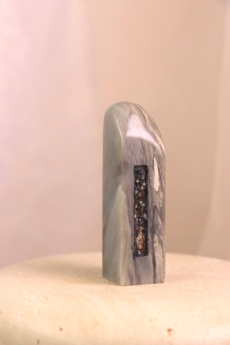 【日好手工刻印・原創樹脂單章】侘び・寂び - 印章/印台 - 石頭 灰色