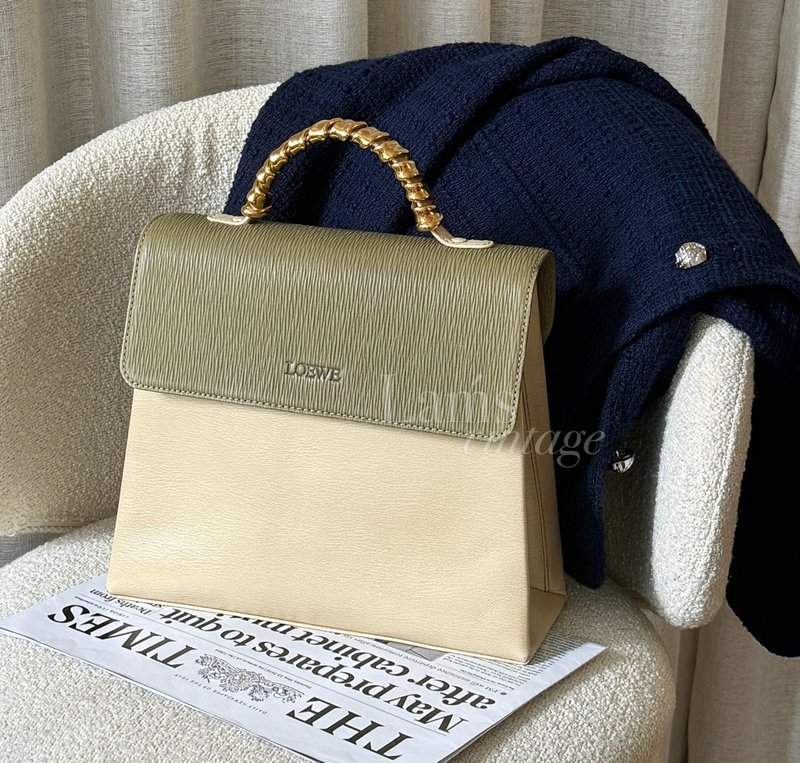 【稀有 】中古Loewe Jennie同款 抹茶綠蛇骨kelly手提側背 兩用包 - 側背包/斜背包 - 真皮 綠色