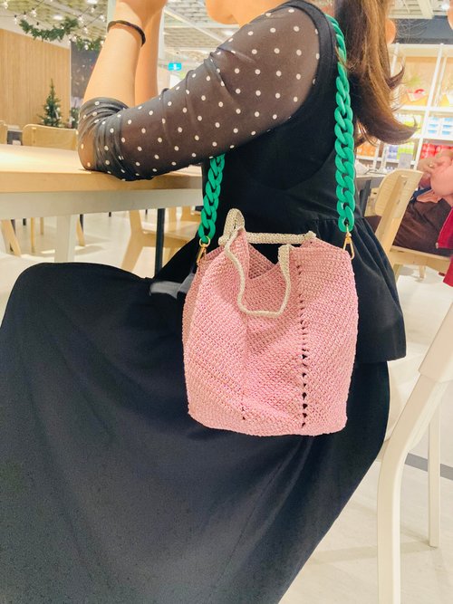 編みバッグ 光沢のあるシルバー糸編みバッグ - ピンク - ショップ flowers-88