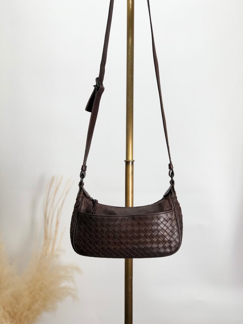 [Direct from Japan Brand Used Bag] Bottega Veneta Intrecciato Shoulder Bag Brown Leather Crossbody erixfu - กระเป๋าแมสเซนเจอร์ - หนังแท้ สีนำ้ตาล