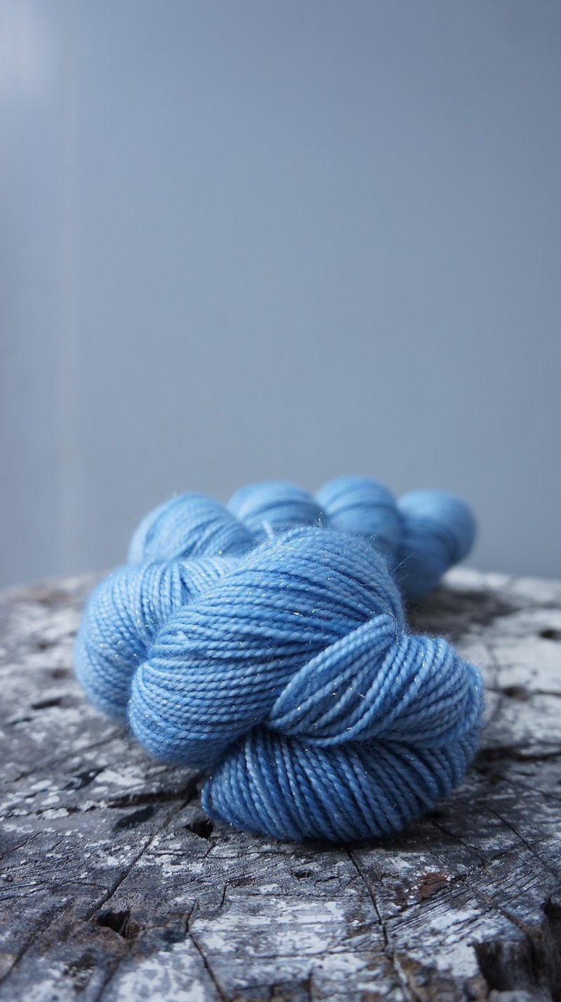 手が線を染めた。青空（スパークシリーズ） - 編み物/刺繍/羊毛フェルト/裁縫 - ウール 