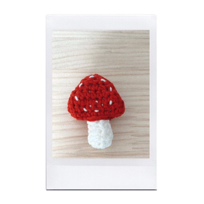 Hand-crocheted three-dimensional small mushrooms (customized) - Other - Cotton & Hemp Multicolor
