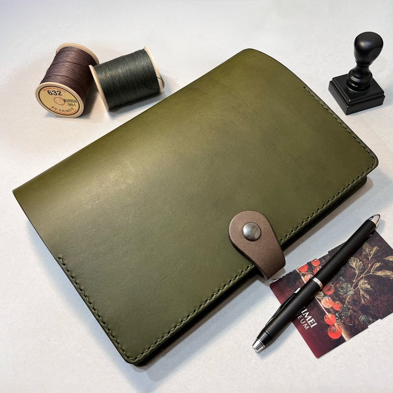 Accademia A5 notebook leather book jacket/handbag-cactus green - สมุดบันทึก/สมุดปฏิทิน - หนังแท้ สีเขียว