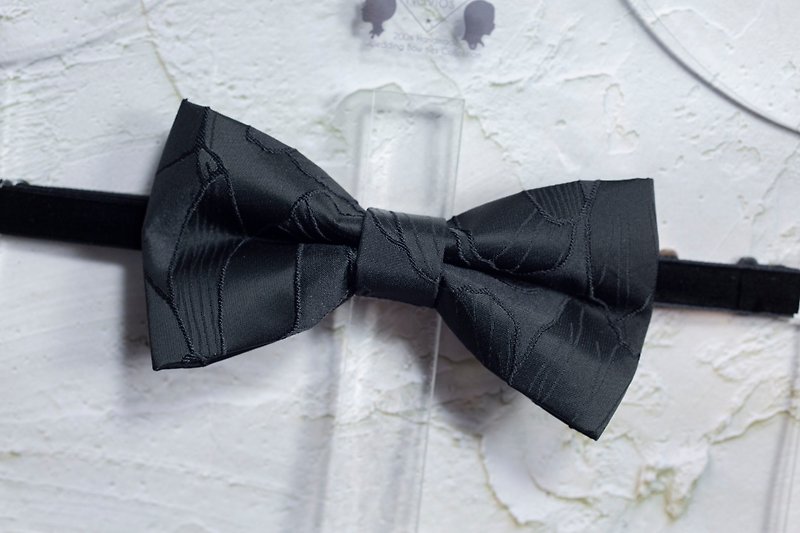 暗蓮華 織錦緞 黑色 紀念 婚禮 主持 新郎兄弟領結 - 煲呔 - 棉．麻 黑色