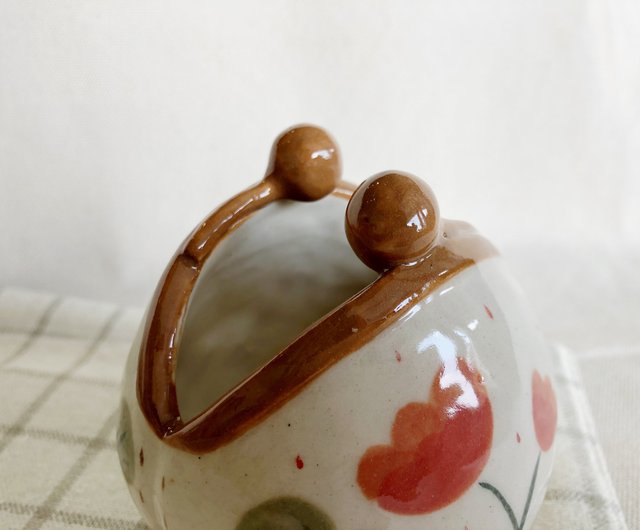 がまぐち型陶器 チューリップ風 - ショップ 陶芸工房 暁垈 置物 - Pinkoi