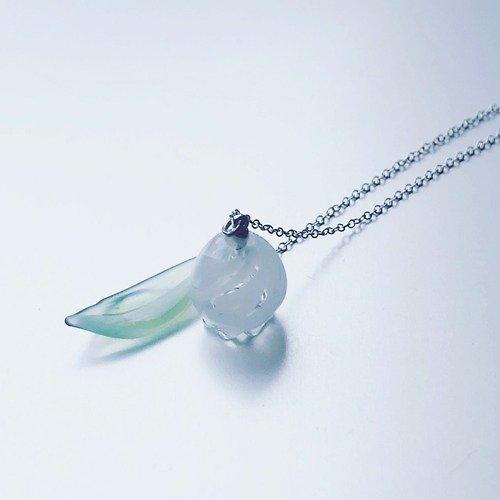 Sq glass Suzuran Necklace white /SV