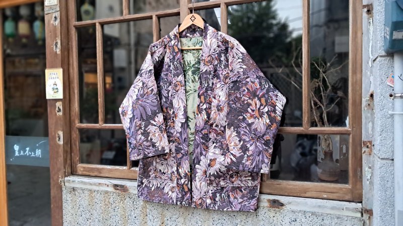 AMIN'S SHINY WORLD 莫內的秘密花園紫色風暴 KIMONO - 女大衣/外套 - 棉．麻 紫色
