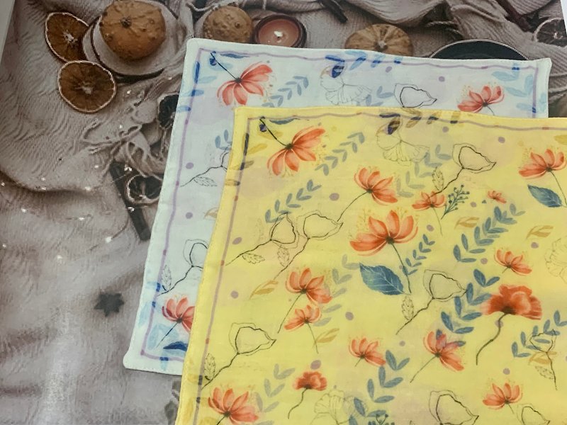 Vivi Chou summer skin-friendly illustration handkerchief-quadruple yarn plus bamboo charcoal fiber - ผ้าเช็ดหน้า - ผ้าฝ้าย/ผ้าลินิน 