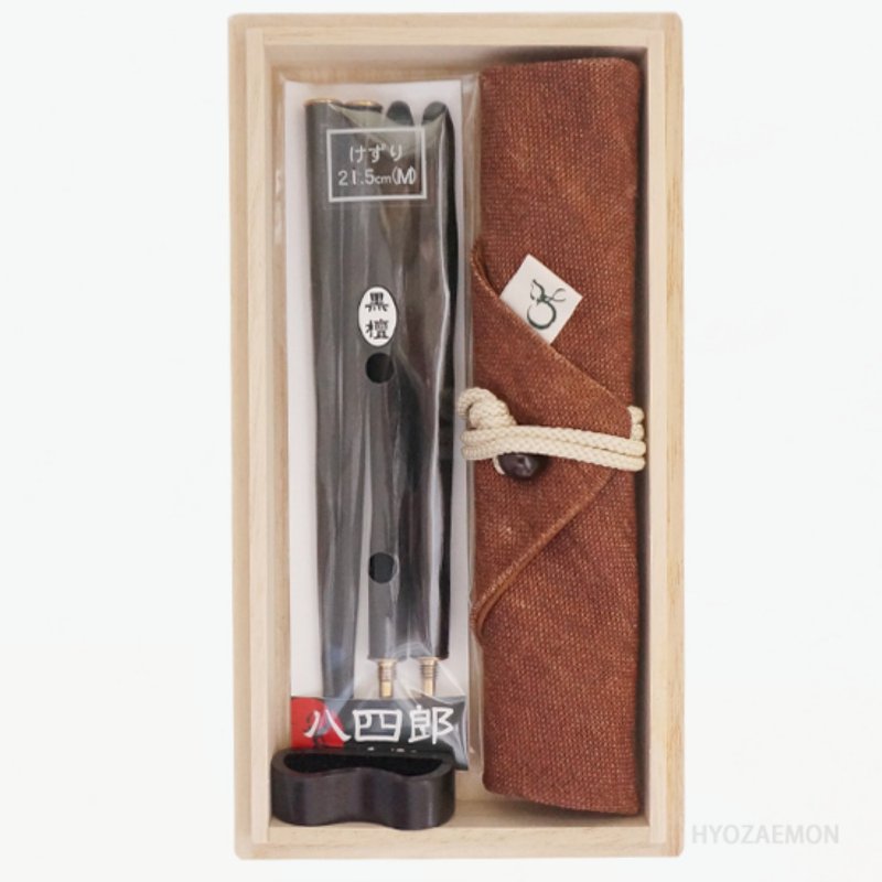 Hyosaemon Portable Chopsticks Set Hachishiro with chopstick bag Kezuri chopsticks, medium 21.5cm x1, chopstick rest x1, chopstick bag x1, paulownia box - ตะเกียบ - ไม้ 