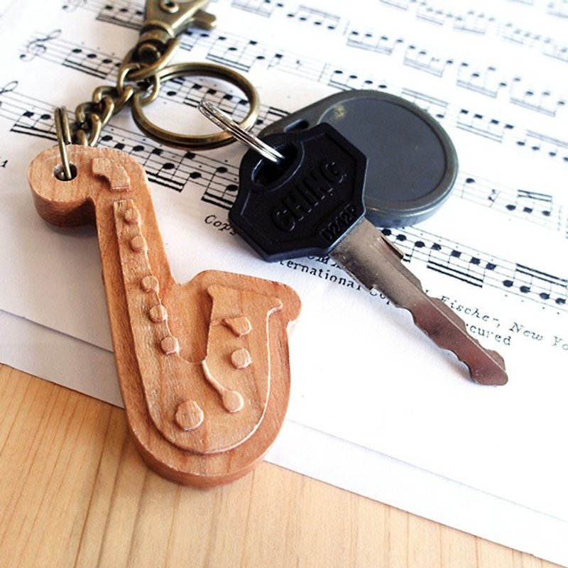 [Musical Instrument Series] Saxphone // Cherry wooden key ring pendant pendant - ที่ห้อยกุญแจ - ไม้ สีนำ้ตาล