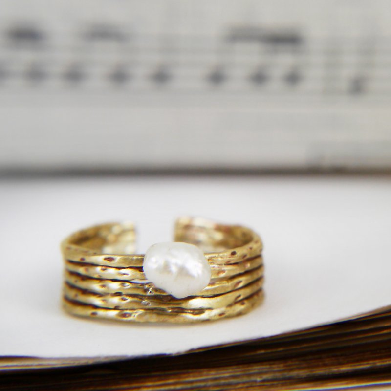 [Ease] shipping Department of Music - golden half note - yellow Bronze pearl ring ring ring open - General Rings - Other Metals Gold