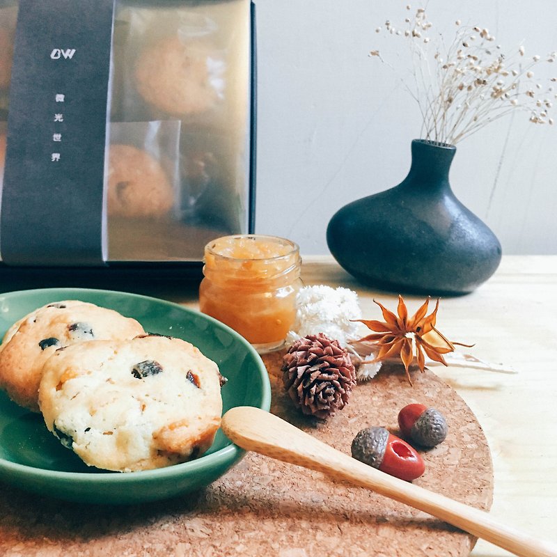 Cranberry Handmade Cookies Jam Box "Little" - Slightly Midweek Box - Jams & Spreads - Fresh Ingredients Gold